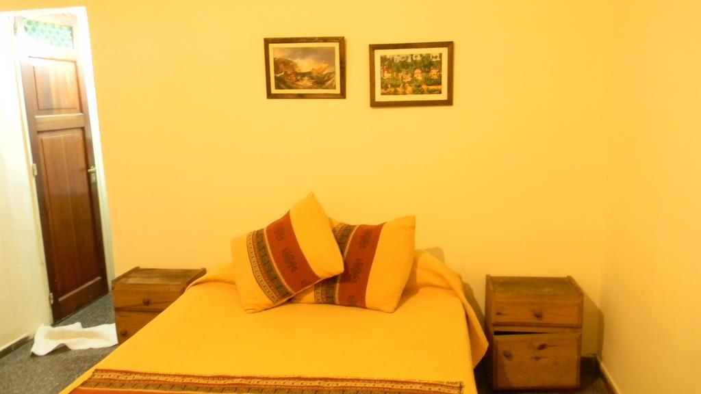Punto Urbano Hostel Мендоса Номер фото