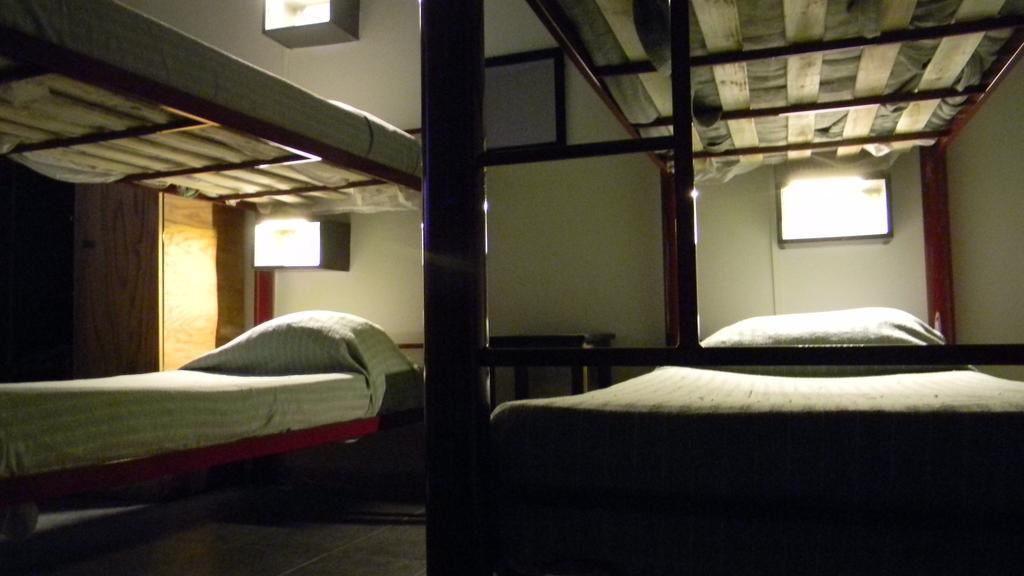 Punto Urbano Hostel Мендоса Номер фото