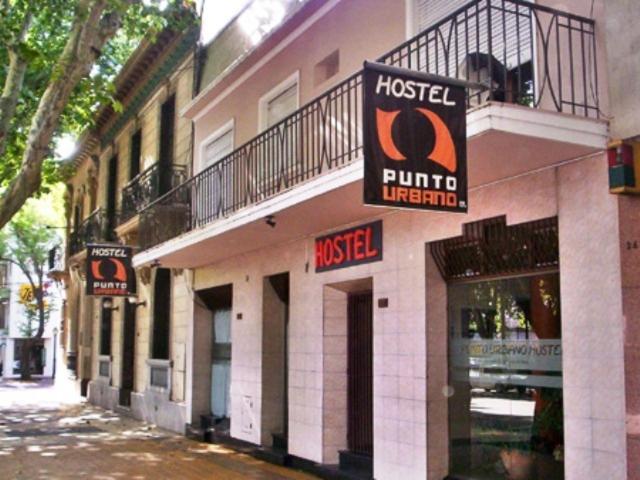 Punto Urbano Hostel Мендоса Экстерьер фото